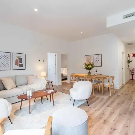 Avenida De San Luis 25, Design And Comfort In The True Style Of Madrid, Book Your Getaway Now! Apartamento *