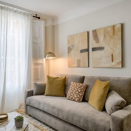 Atocha Exclusive Living Estilo Y Elegancia En El Corazon De La Capital Apartment Madrid