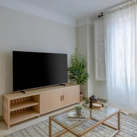 Apartment Atocha Exclusive Living Estilo Y Elegancia En El Corazon De La Capital Madrid
