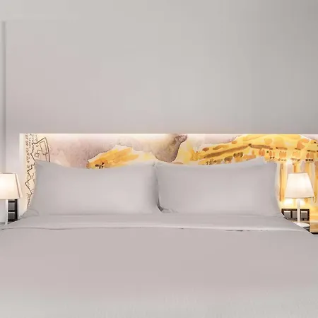 هيلتون مطار 4*