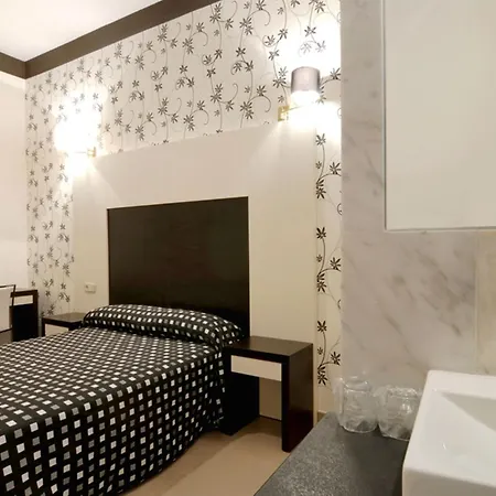 Alhambra 3*