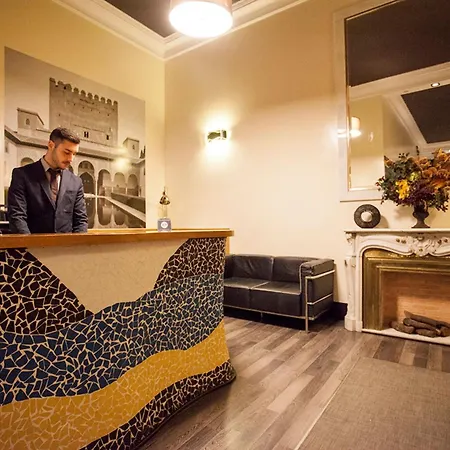 Alhambra 3* Madrid