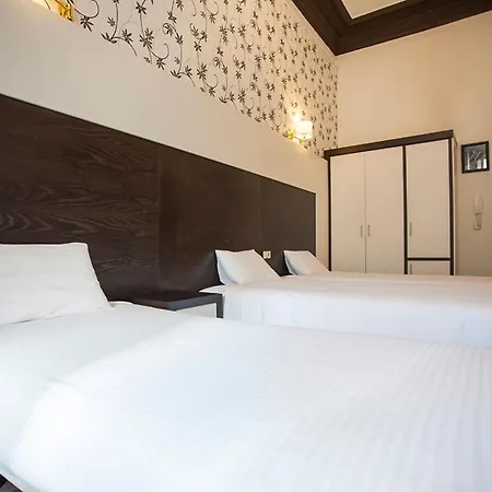 Alhambra Affittacamere 3*