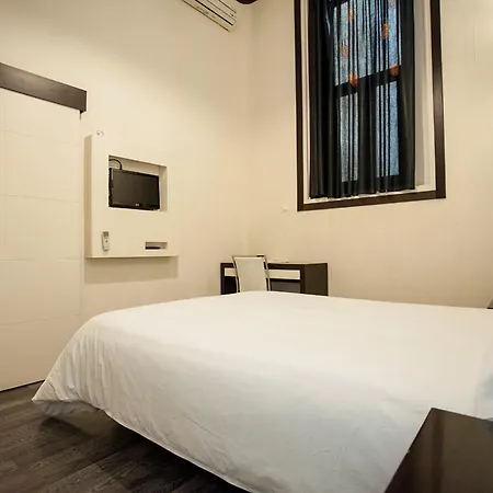 Guest house Alhambra Madrid