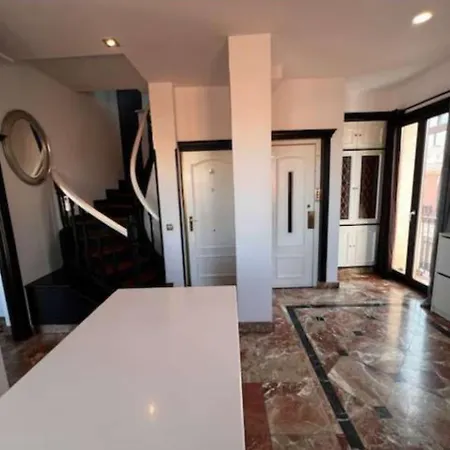 Alhambra 3*