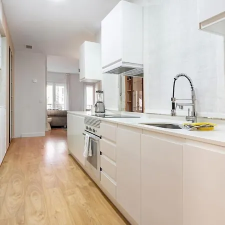 3 Bedrooms 2 Bathrooms Furnished - Salamanca - Stylish - Mintystay Apartment Madrid