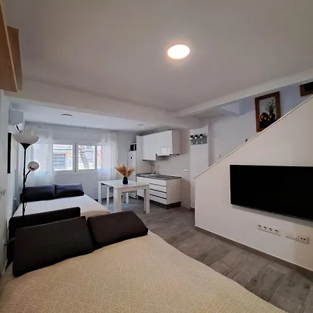 Cozy Up To 6 Persons 3 Min To Metro * Madrid