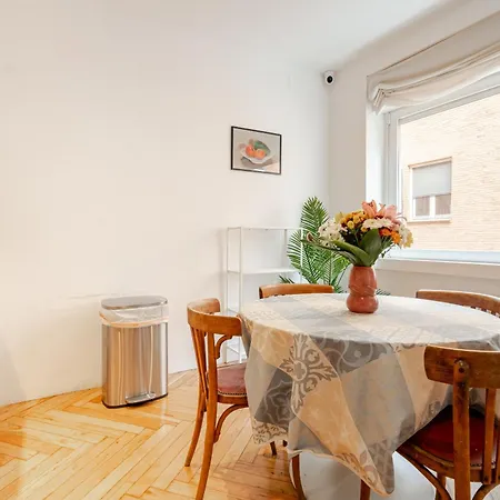 Mad Coco Luxury In Gran Via Apartment Madrid