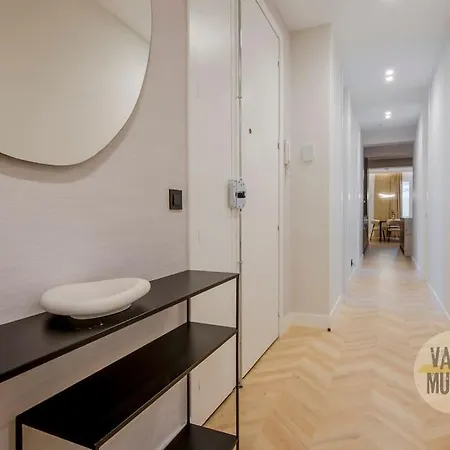 De Lujo En La Emblematica Calle Montera Apartamento Madrid