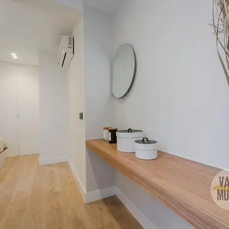 Deluxe Interior Design En La Plaza De Chueca