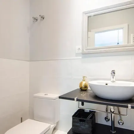 Davids Alojiamento Apartment Madrid