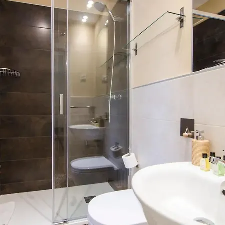 Davids Alojiamento Apartment *