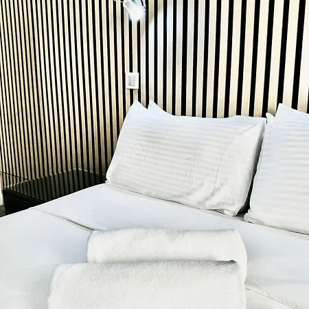 Day Callao Centro Gran Via Sol Malasana Apartment Madrid