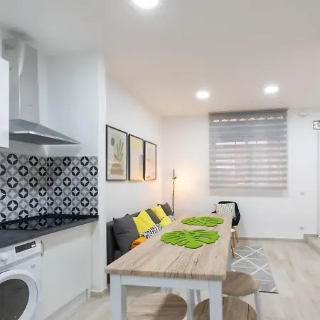 Market Martinez De La Riva I Apartamento