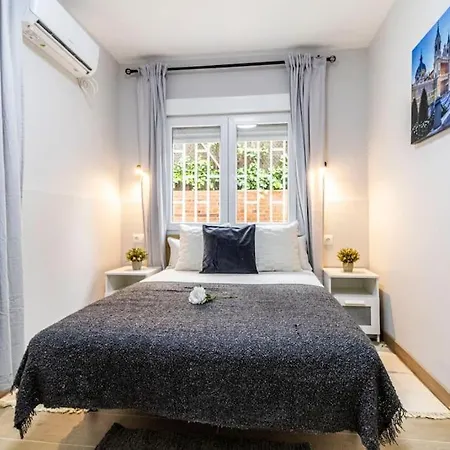 Piso Ideal Cerca Del Aeropuerto Apartment