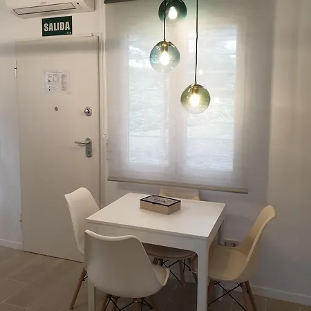 Nuevo Manoteras - Hospital Sanchinarro Apartment