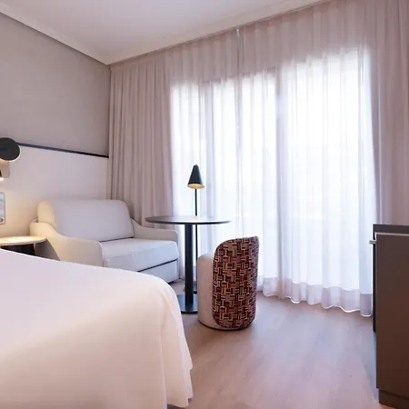 Alameda Aeropuerto, Affiliated By Melia 4* Madrid