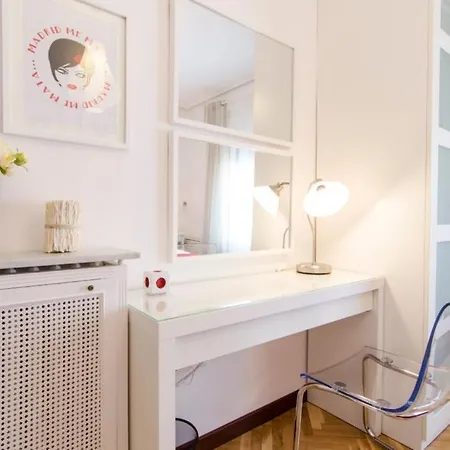 Huertas, 58 Apartamento *