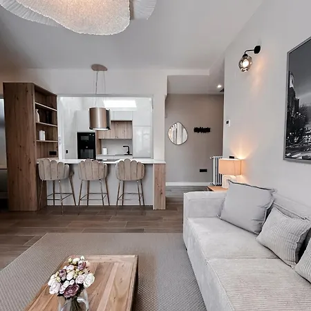 Apartamento ático - Loft En La C/ Fuencarral