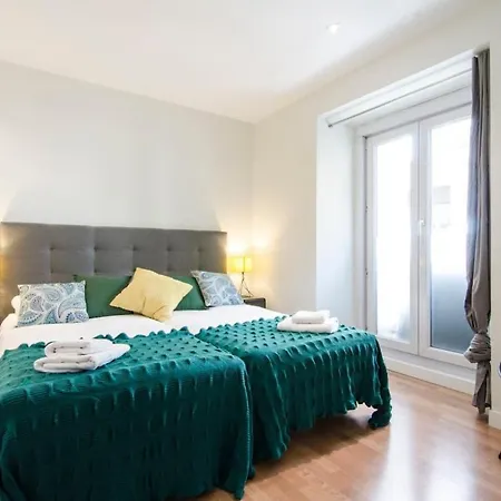 Personalized And Modern- 2 Bd 1bth- Opera Apartment *