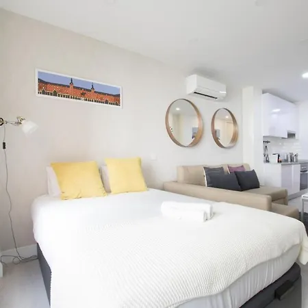 New And Cozy-studio-chueca