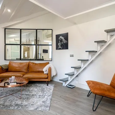1 Bedroom 1 Bathroom Furnished - Sol - Bright Penthouse - Mintystay * Madrid