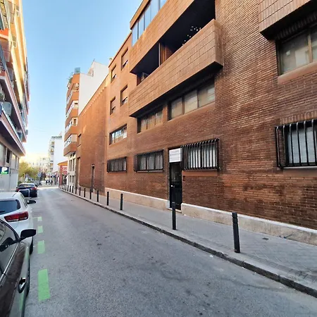 Estupenda Casa En Guindalera * Madrid