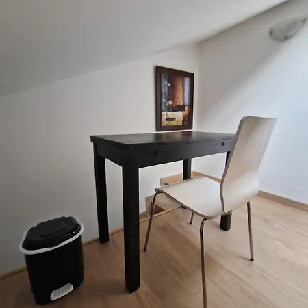 Estupenda Casa En Guindalera Apartment *