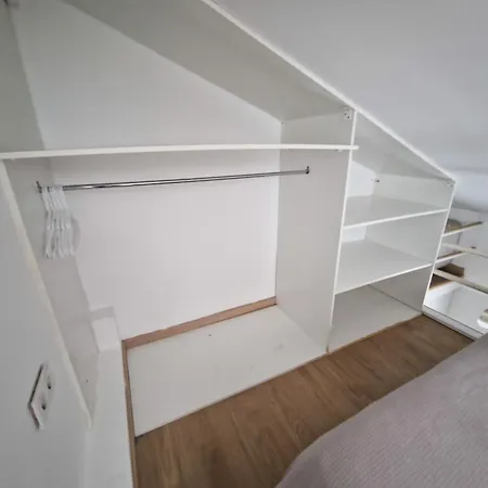 Estupenda Casa En Guindalera *