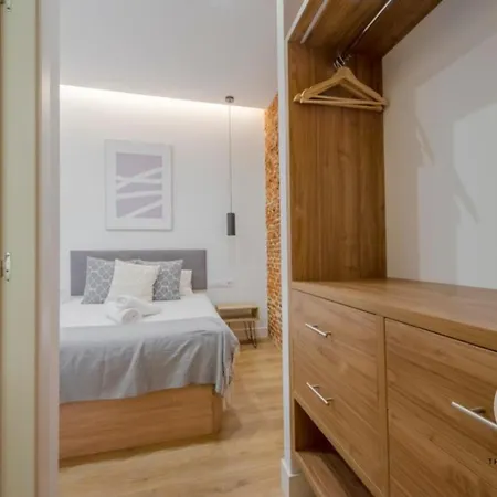 Apartamento Luxury 6pax En El Barrio De Las Letras *