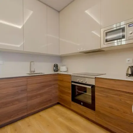 Apartamento Luxury 6pax En El Barrio De Las Letras * Madrid