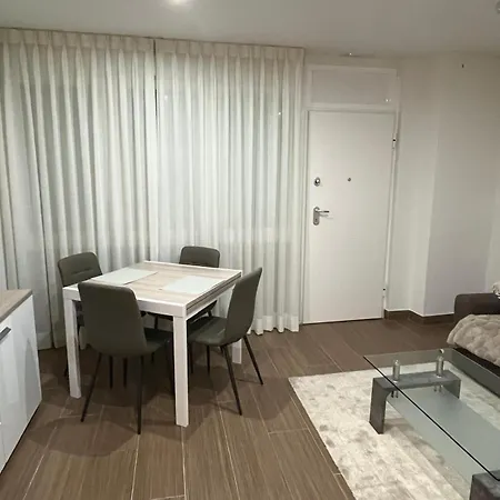 Apartamento Barajas-aeropuerto Mercurio B Madrid