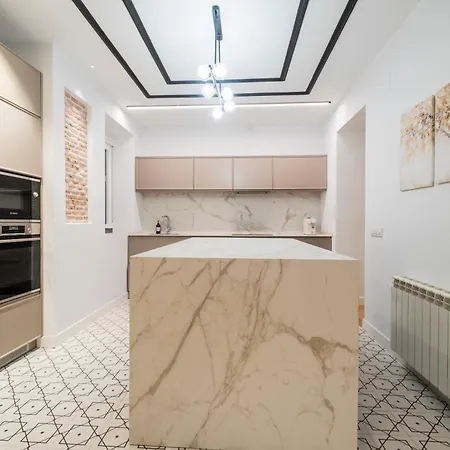 Apartamento Espectacular Piso En En La Milla De Oro *