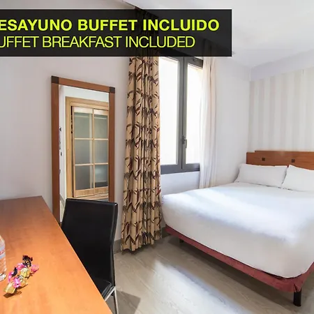 Petit Palace Preciados Hotel 3*