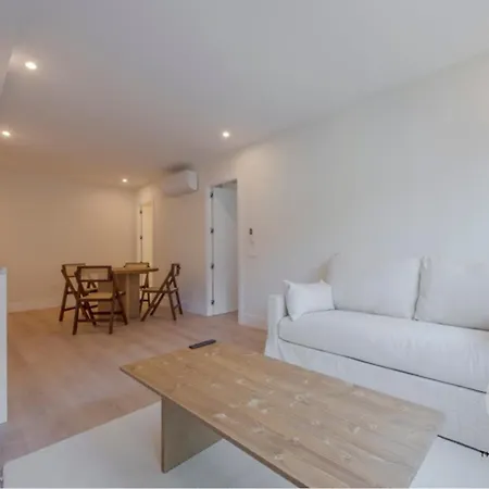 Apartamento Tu Casa 4 En Malasana Ven A San Bernardo 20 *