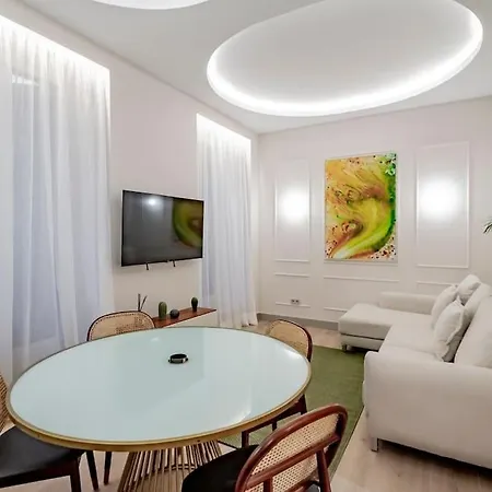 Apartment Vip Malasana 6 Pax *