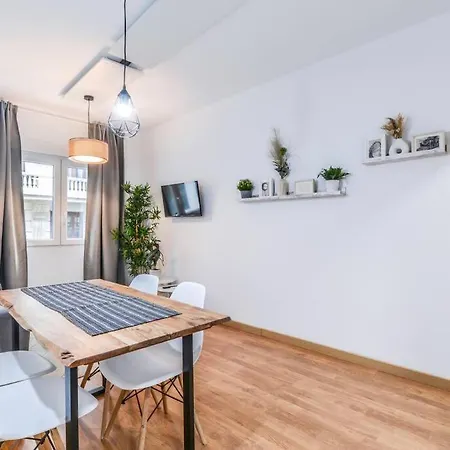 Apartamento Moderno Apartamento Plaza Espana Mad