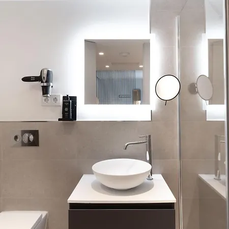 Apartment Limehome Calle De Juan Hurtado De Mendoza Madrid
