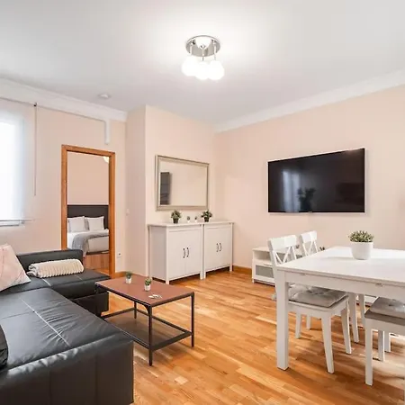 Spacious Modern Flat In The Centre Of - Infantas *