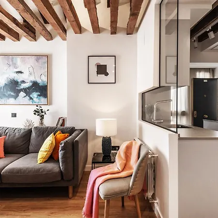 Bright Cozy -2beds 1bath-tirso De Molina Apartment Madrid