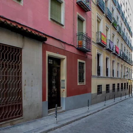 Blu Flats Palacio Real *