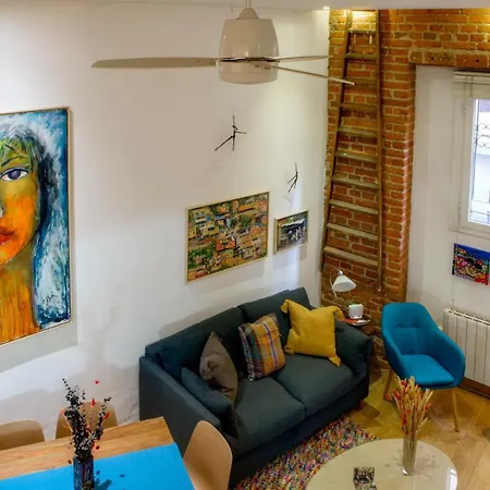 Blu Flats Palacio Real Apartamento *