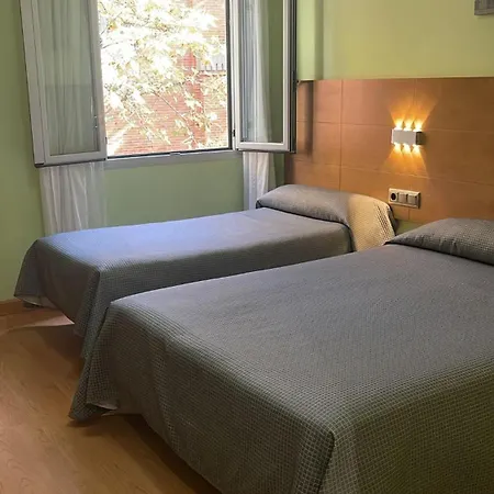 4c Puerta Europa Otel 2*