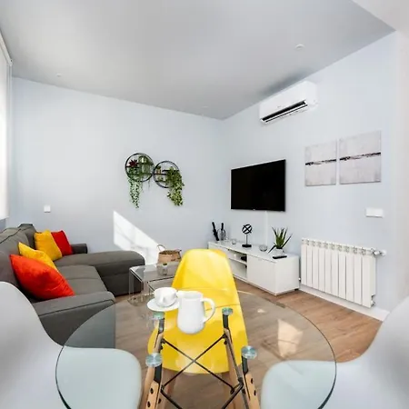 Bright Apartment- 1bd 1bth- Alonso Cano Apartment Madrid