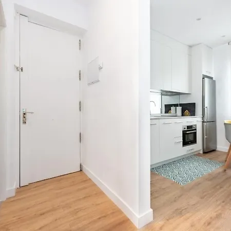 Bright Apartment- 1bd 1bth- Alonso Cano * Madrid