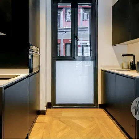 Encanto Madrileno 2, Vive En Calle Del Aguila E3 Madrid