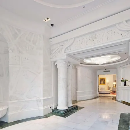 Отель Nh Collection Paseo Del Prado Мадрид