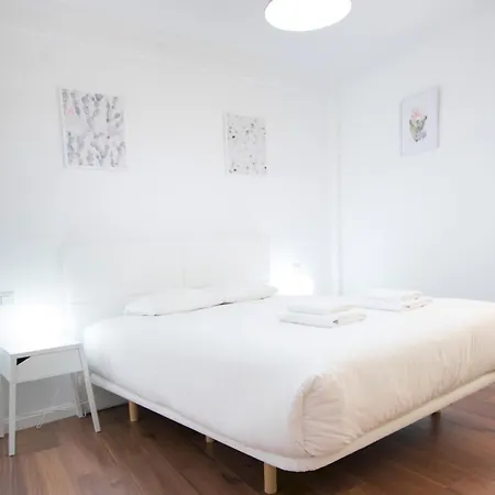 Calle De Coslada, 16 Apartment *