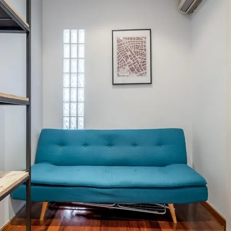 Apartment 2 Bedrooms 1 Bathroom Furnished - Anton Martin - Vintage - Mintystay *
