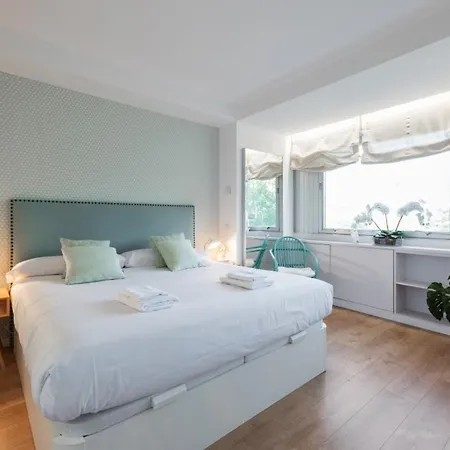 1 Bedroom 1 Bathroom Furnished - Justicia - Refurbished - Minty Apartamento *